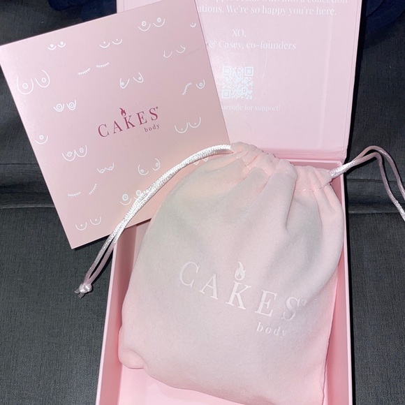 Cakes Volume Bra Inserts - Picture 8 of 9